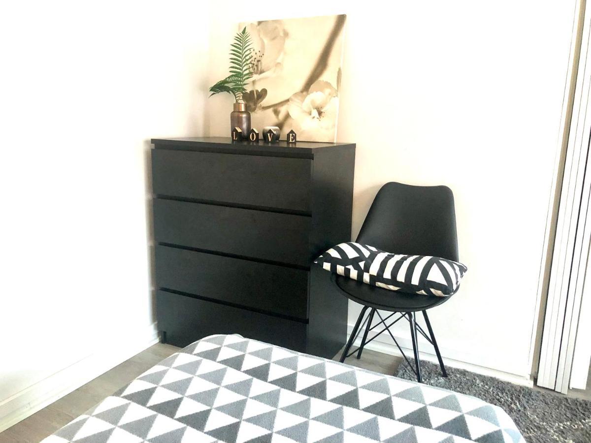 Scandinavian Home 17 City Center Tyoemiehenkatu 2B 赫尔辛基 外观 照片